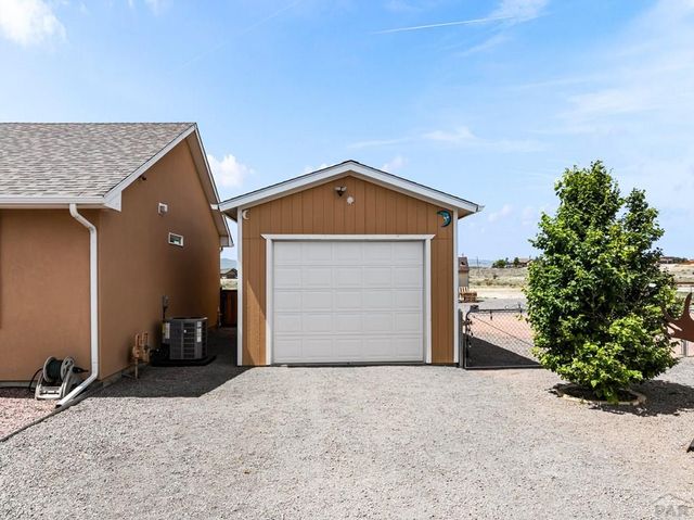1450 E Farley Ave, Pueblo West, CO 81007