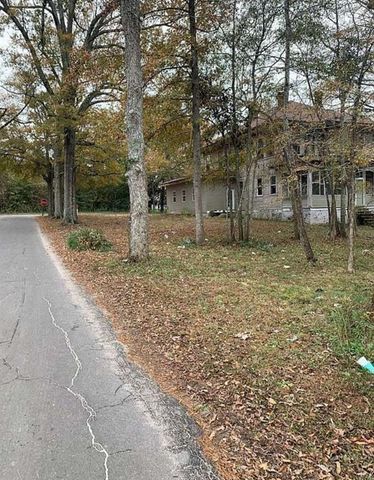 114 E Adams Street, Sparta, GA 31087