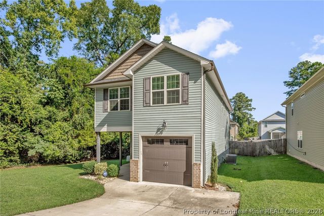 916 W Rowan Street, Fayetteville, NC 28301