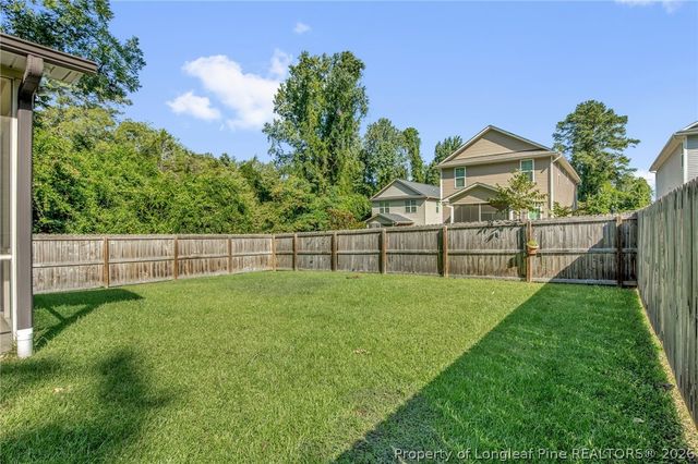 916 W Rowan Street, Fayetteville, NC 28301