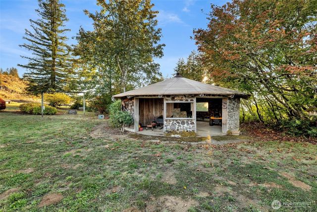 39904 NE Rotschy Road, Yacolt, WA 98675