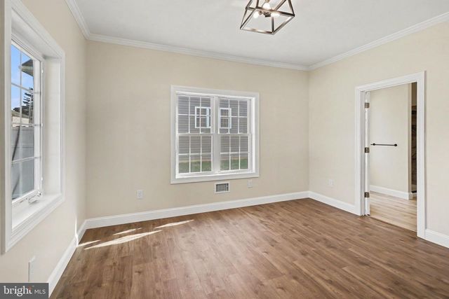 1017 CHAMBERS ST, Harrisburg, PA 17113