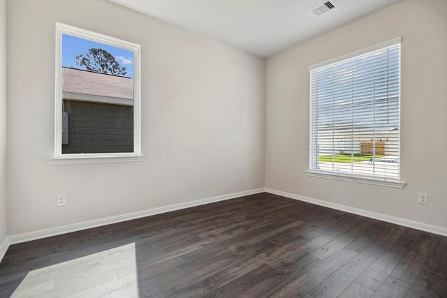 15450 Maple Terrace Drive, Conroe, TX 77303