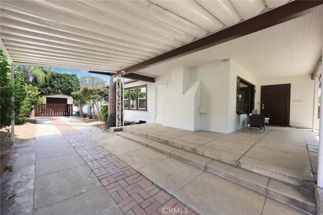 228 N Almansor, Alhambra, CA 91801