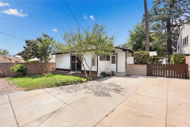 228 N Almansor, Alhambra, CA 91801