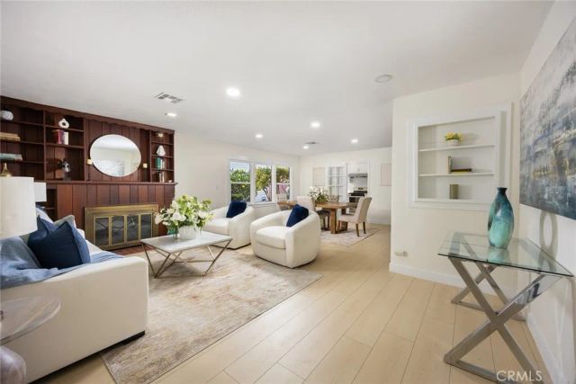 228 N Almansor, Alhambra, CA 91801