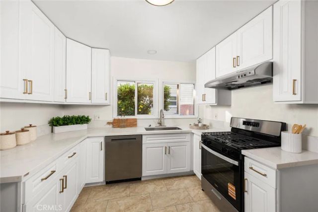 228 N Almansor, Alhambra, CA 91801