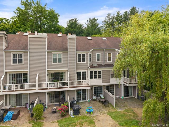 611 Pondside Drive, White Plains, NY 10607