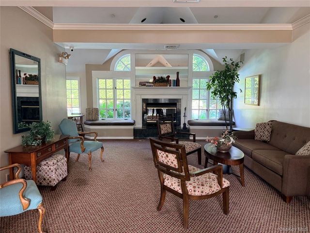 611 Pondside Drive, White Plains, NY 10607