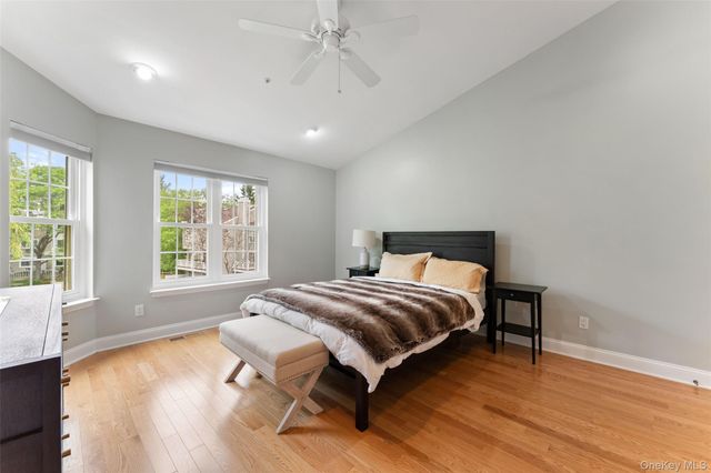 611 Pondside Drive, White Plains, NY 10607