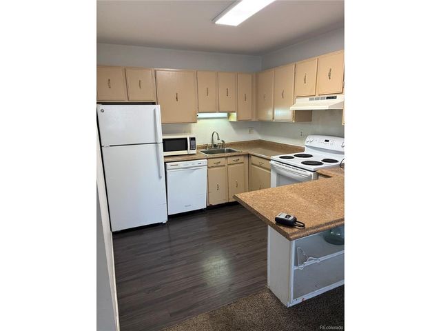 8330 Zuni St 207, Denver, CO 80221