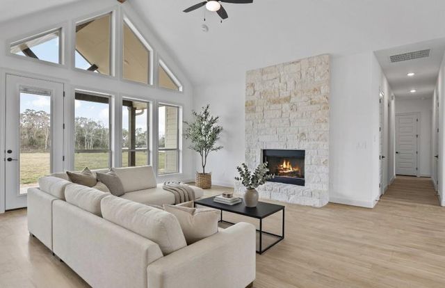 1819 Rymal Ranch Road, Alvin, TX 77511