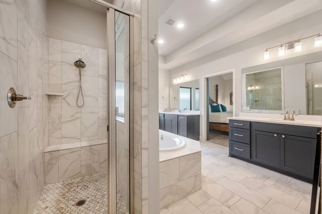 813 Heartleaf DR, Leander, TX 78641