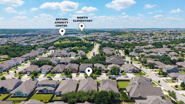 813 Heartleaf DR, Leander, TX 78641