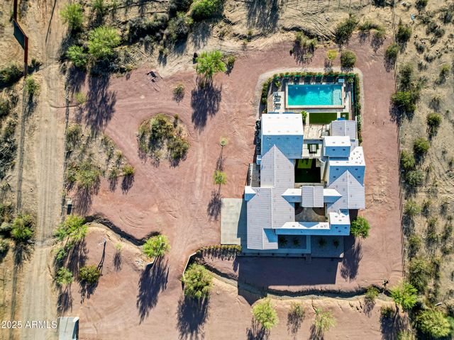 21736 W DESERT MIRAGE Drive, Wittmann, AZ 85361