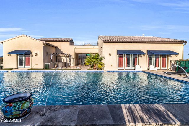 21736 W DESERT MIRAGE Drive, Wittmann, AZ 85361