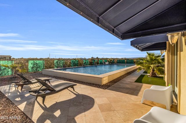 21736 W DESERT MIRAGE Drive, Wittmann, AZ 85361