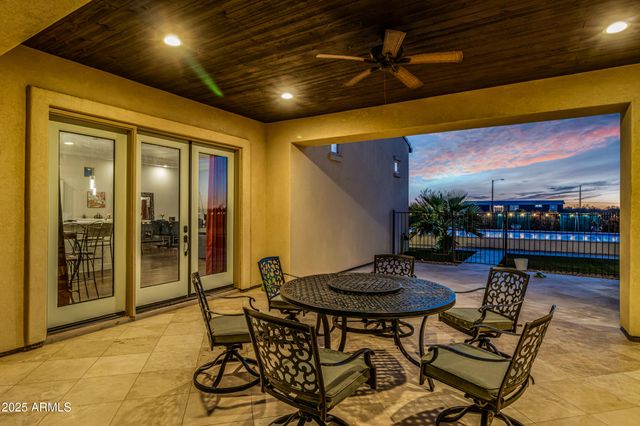 21736 W DESERT MIRAGE Drive, Wittmann, AZ 85361