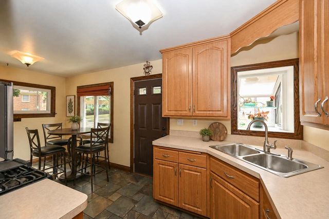 7817 W Mt. Vernon AVENUE, Milwaukee, WI 53213