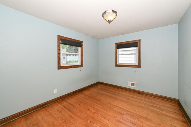 7817 W Mt. Vernon AVENUE, Milwaukee, WI 53213