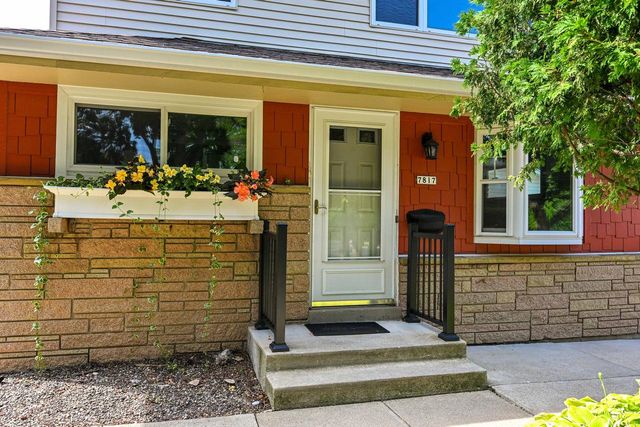 7817 W Mt. Vernon AVENUE, Milwaukee, WI 53213