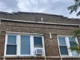 6619 CERMAK Road 2F, Berwyn, IL 60402
