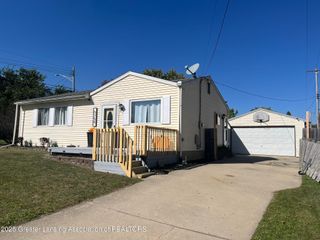 5750 Ashley Drive, Lansing, MI 48911