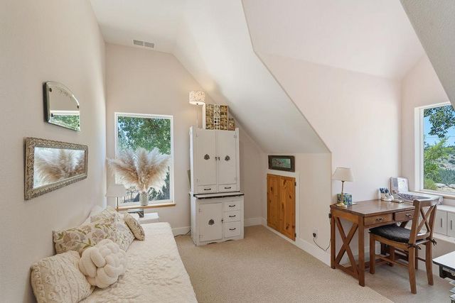 5590 Lynx Trl, Pollock Pines, CA 95726