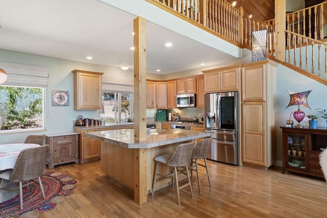5590 Lynx Trl, Pollock Pines, CA 95726