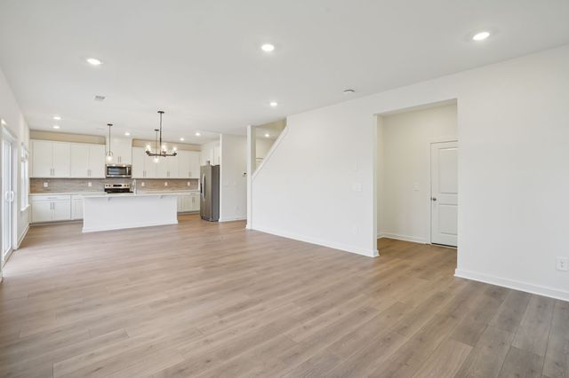 830 Bird Bluff, Clarksville, TN 37043