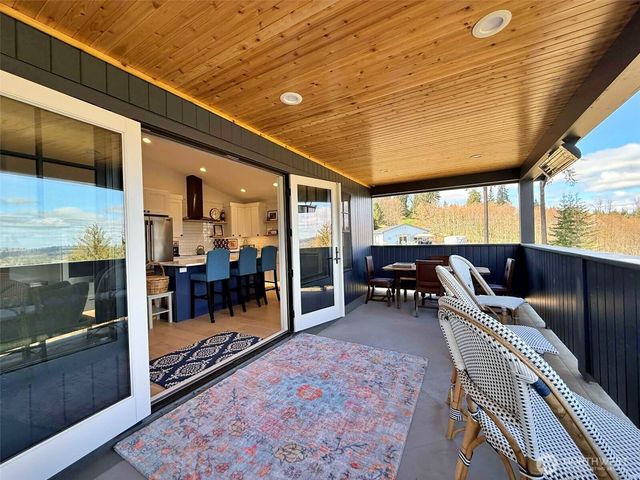 213 Tanglewood Drive, Mossyrock, WA 98564