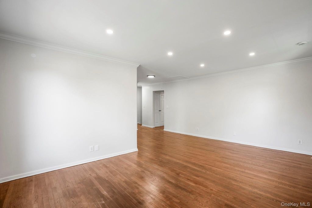 100 Cedar Street A17, Dobbs Ferry, NY 10522 — photo 4