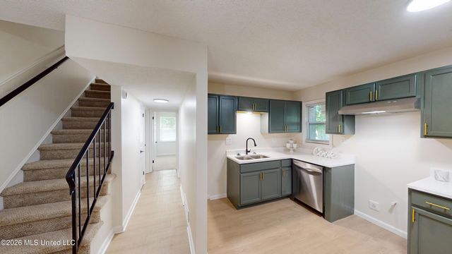 1832 Tad Cove, Southaven, MS 38671