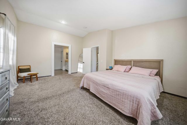 2757 Emerald Lane, Lancaster, CA 93535