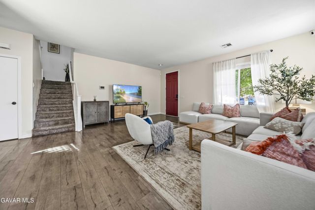 2757 Emerald Lane, Lancaster, CA 93535
