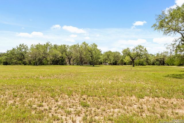 14720 Fm 725, Seguin, TX 78155