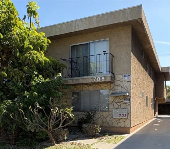 708 Porter Street 3, Glendale, CA 91205