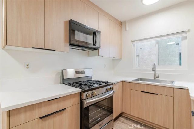 708 Porter Street 3, Glendale, CA 91205
