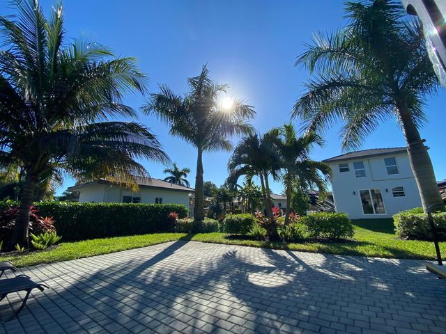 276 N Cortez Drive 276, Margate, FL 33068