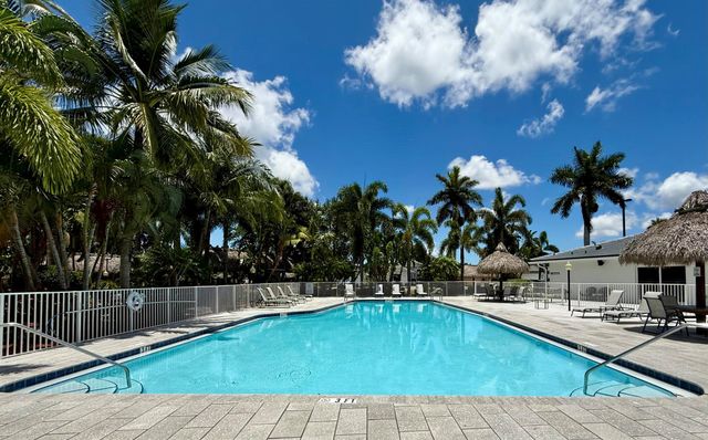 276 N Cortez Drive 276, Margate, FL 33068