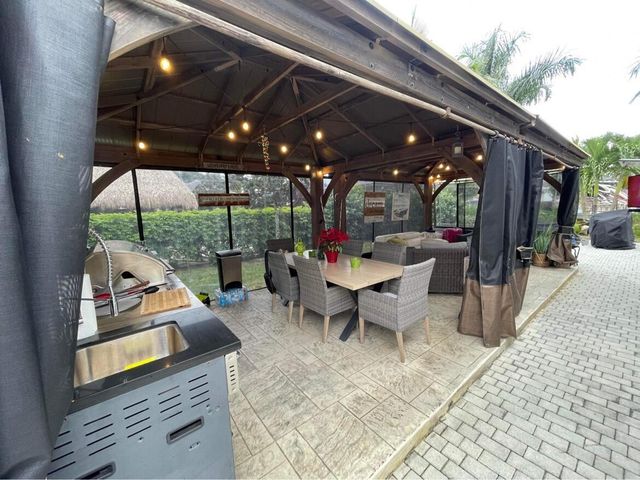 276 N Cortez Drive 276, Margate, FL 33068