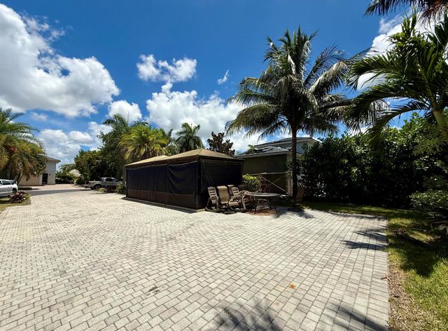 276 N Cortez Drive 276, Margate, FL 33068