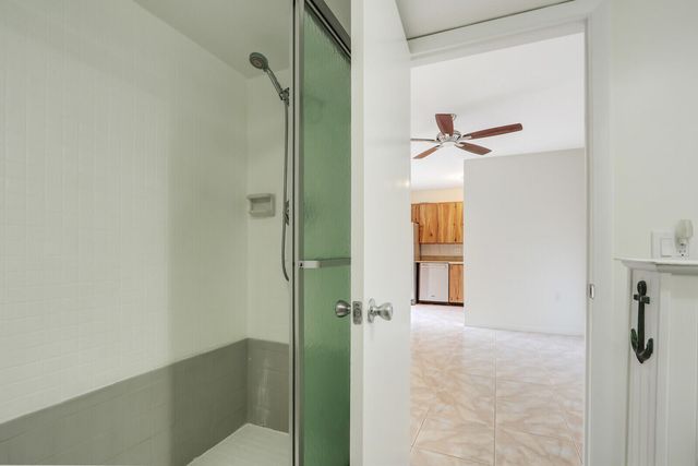 3358 Meridian Way N B, Palm Beach Gardens, FL 33410