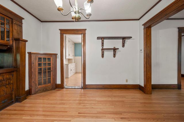 1308 Juno Avenue, Saint Paul, MN 55116