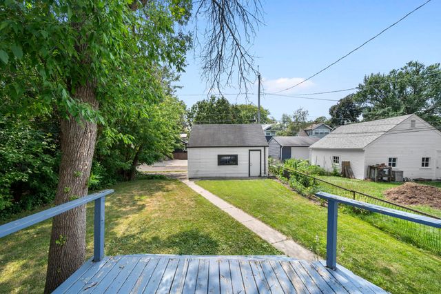 1308 Juno Avenue, Saint Paul, MN 55116