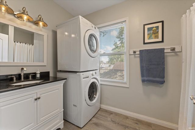 809 Turnock Street, South Bend, IN 46617