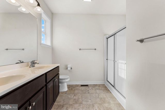 225 PONDS EDGE DR, Felton, DE 19943