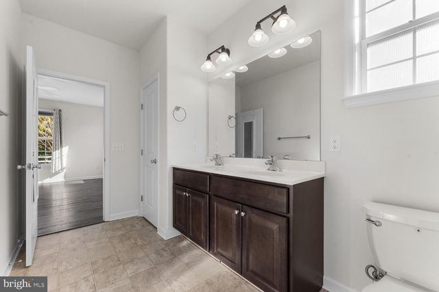 225 PONDS EDGE DR, Felton, DE 19943