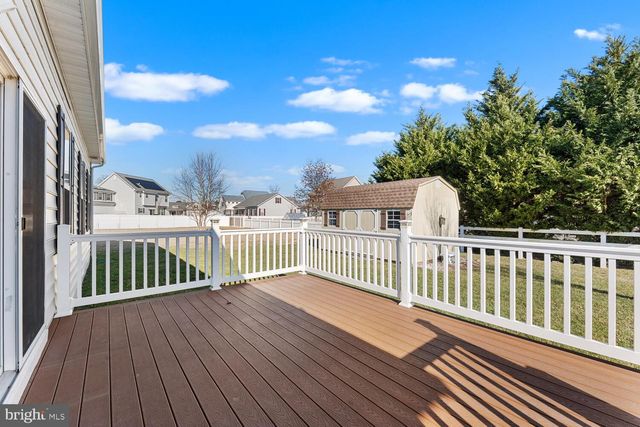 225 PONDS EDGE DR, Felton, DE 19943