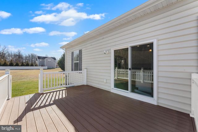 225 PONDS EDGE DR, Felton, DE 19943